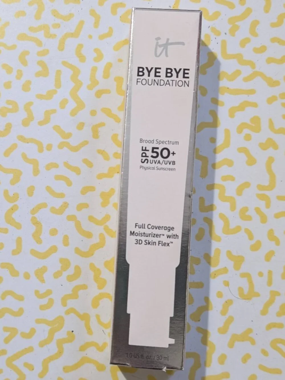 Bye Bye Foundation Full Coverage Moisturizer with SPF 50+ Fair Light NIB - Picture 1 of 5